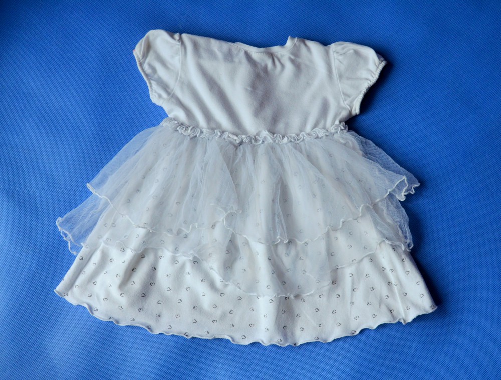 SUKIENKA Z FALBANKAMI