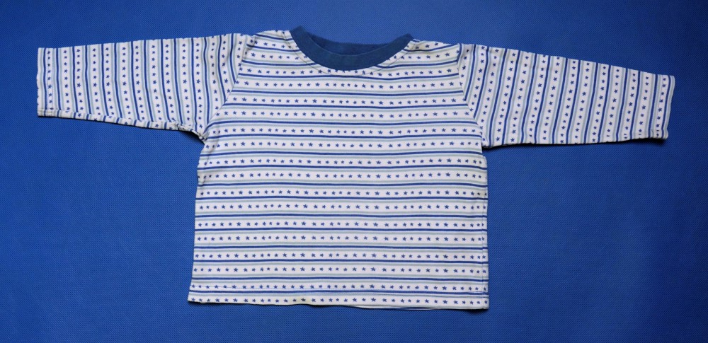 PIŻAMKA NA 9-12 M-CY